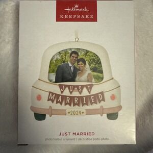 NEW! Hallmark Keepsake Just Married Porcelain Photo Frame Christmas Ornament NIB